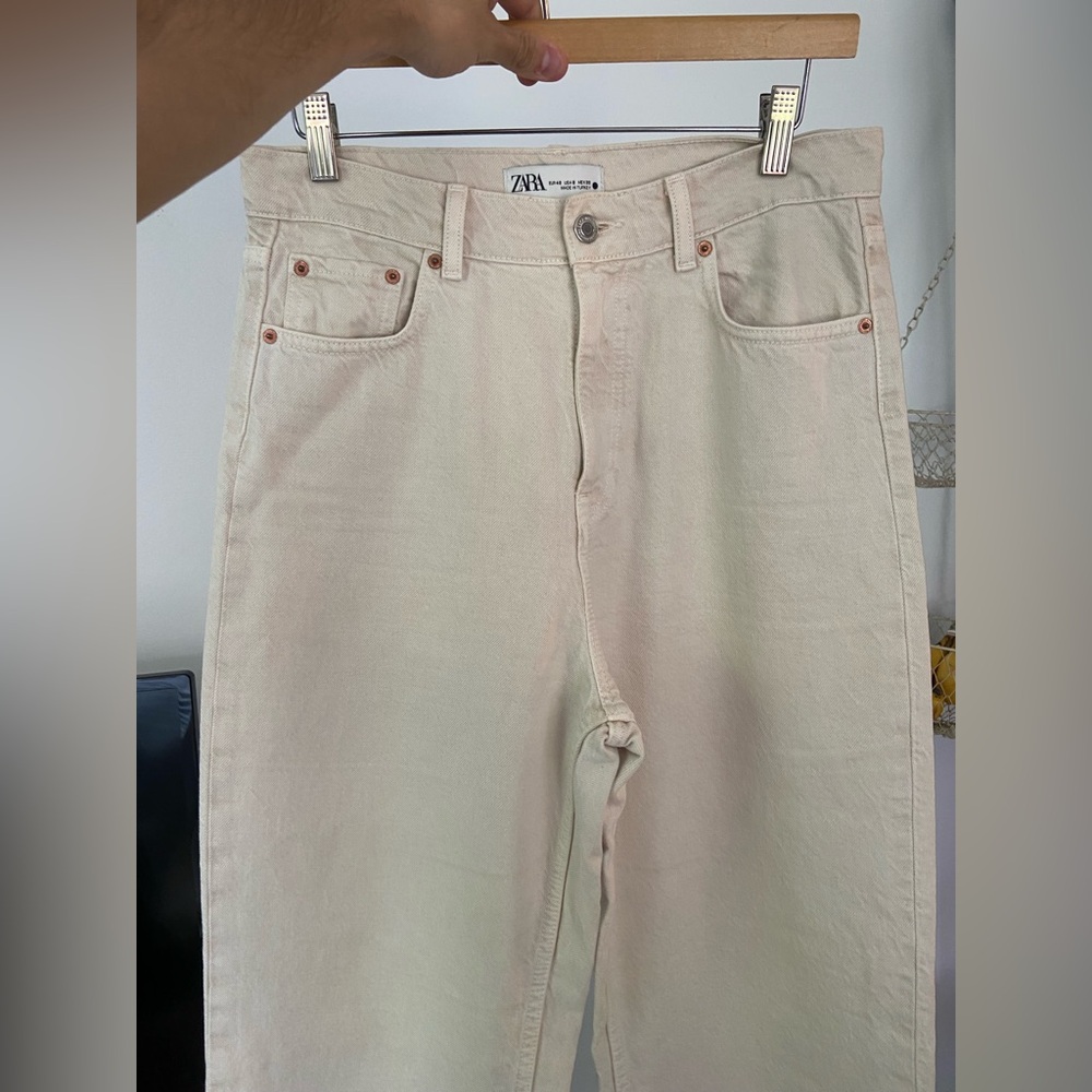 Zara The 90’S Full Length Cream Cut Off Bottom Woman’s Size 8 - Picture 3 of 7
